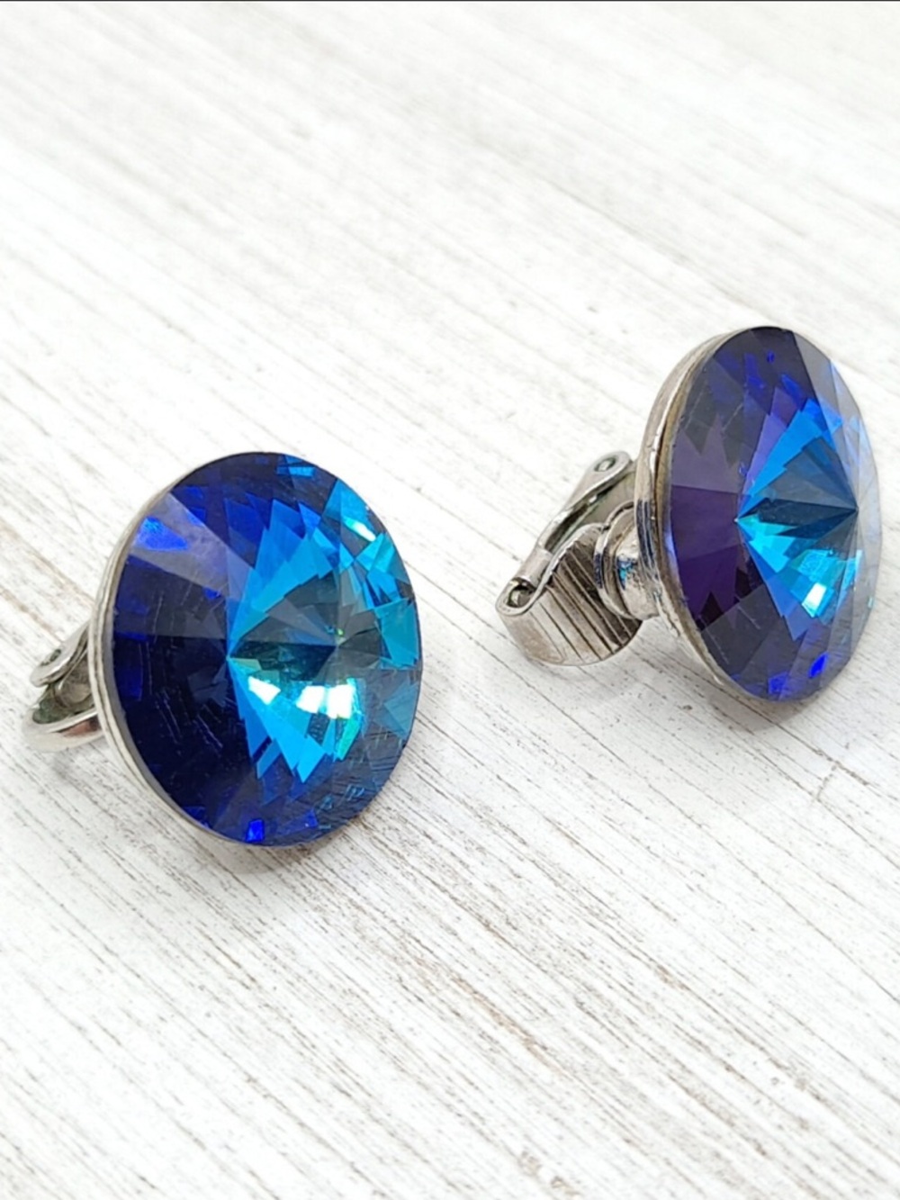 Vintage Weiss Vivid Blue Round Crystal Clip-On Earrings - Picture 7 of 10